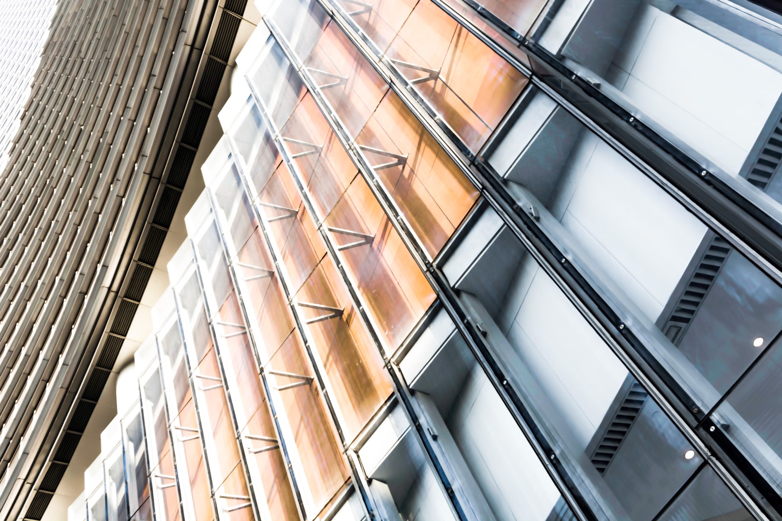 Alüminyumun İnşaat Sektöründeki Önemi ve Yenilikçi Uygulamalar